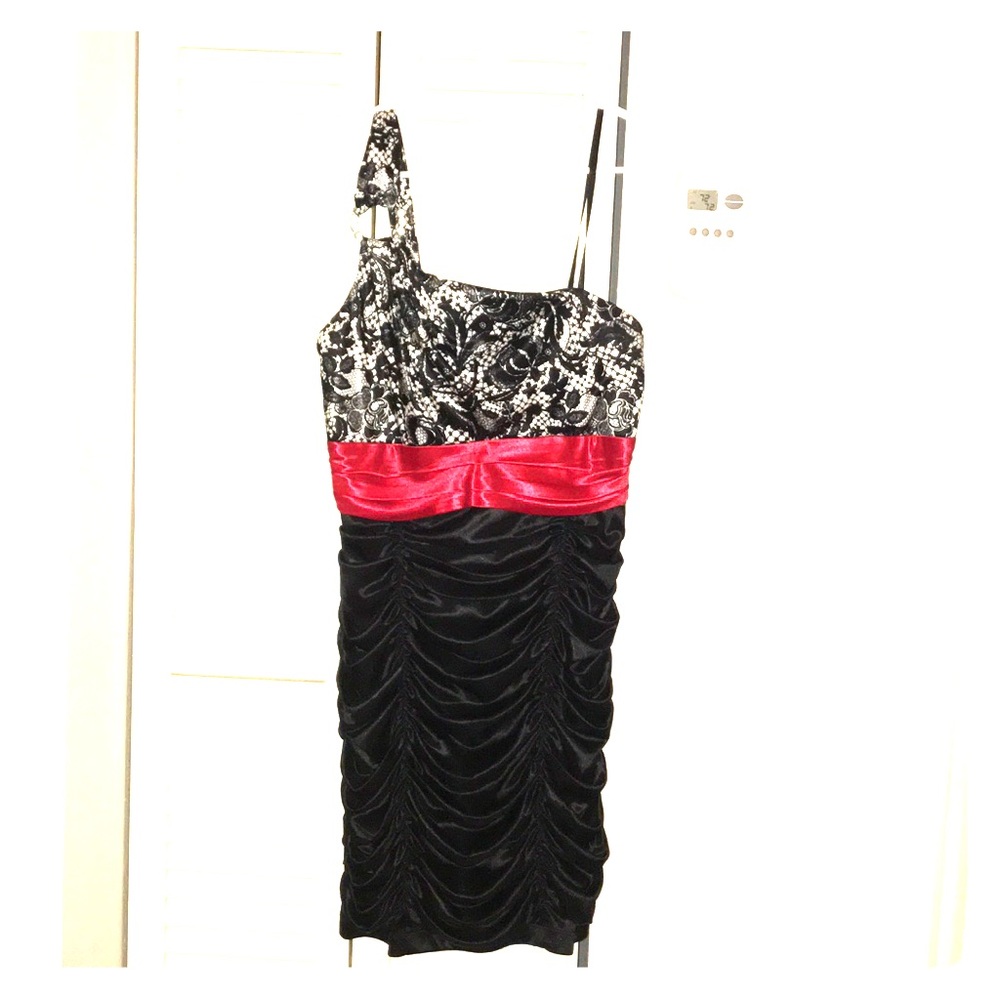 Women’s dress
